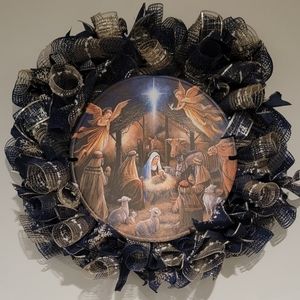Nativity wreath